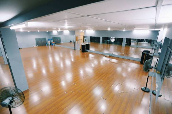 Phòng tập nhảy Game On Crew, Quận Phú Nhuận