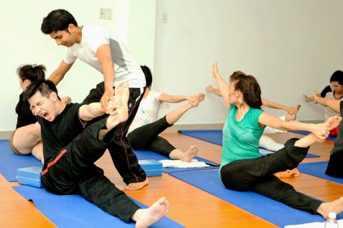 Phòng tập Universal Yoga, Phú Mỹ Hưng - Quận 7