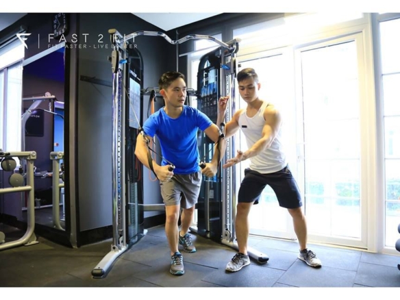 Phòng tập gym Fast2Fit - Nhanh chóng có body vừa vặn hơn