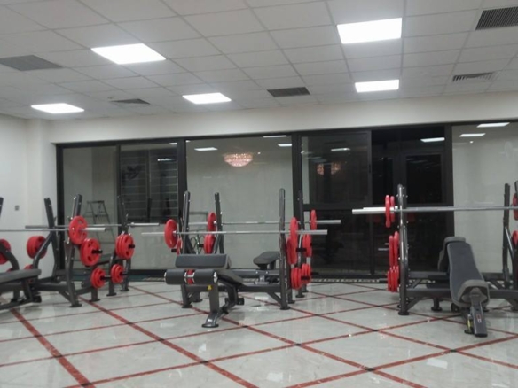 Phòng tập gym Lightning Fitness Royal, Hồng Hà, Quận Ba Đình