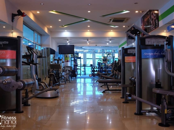 Phòng tập thể hình & Yoga X-Fitness, Hàng Bài, Quận Hoàn Kiếm