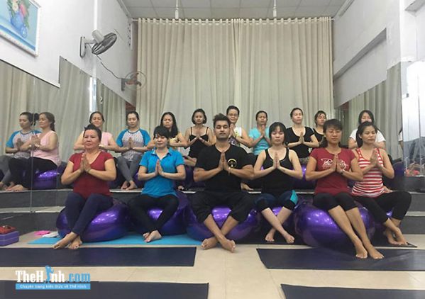 Phòng tập Omkara Yoga, Lê Văn Sĩ, Quận 3