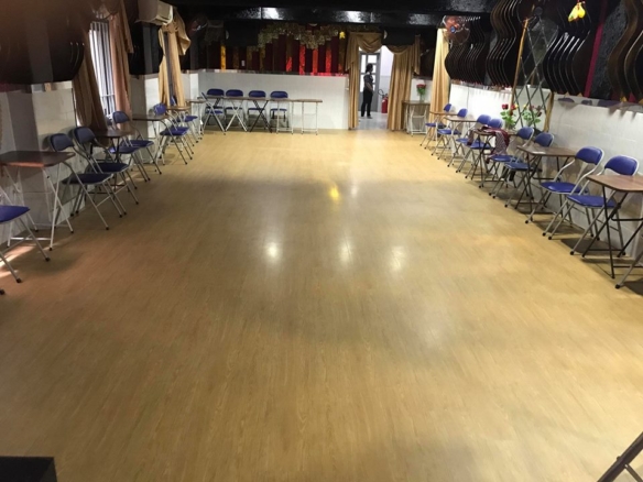 Cau-lac-bo-ChenXiu-Dancing-&-Yoga (4)