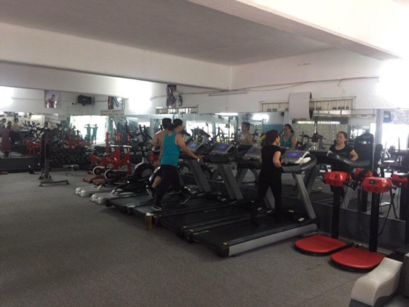 Phòng tập thể hình Gym Q2, Phan Văn Trị, Quận Gò Vấp