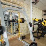 Phong-tap-Gym-D-Fitness-Bau-Cat (2)