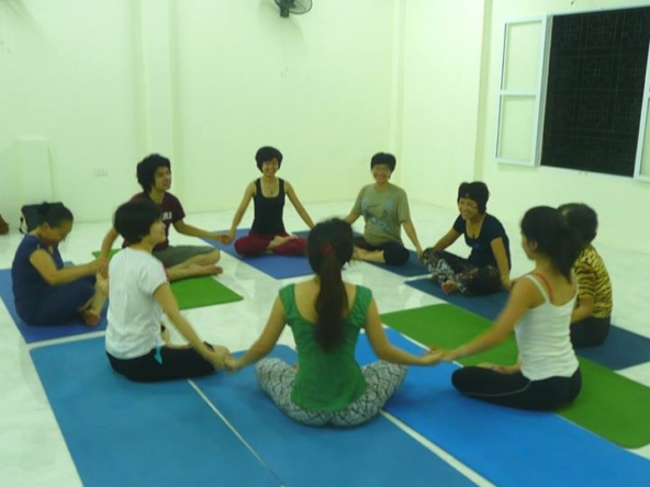 Phong-tap-Oneness-Yoga-VN-QuanDong-Da (1)