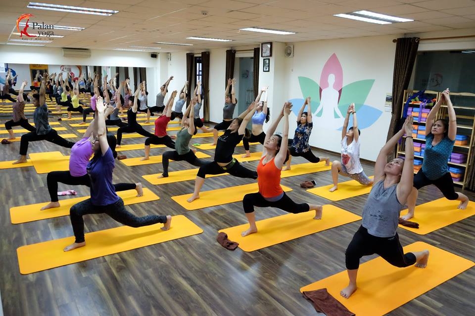 Phong-tap-PALAN-Yoga-Center-Quan-Dong-Da (4)