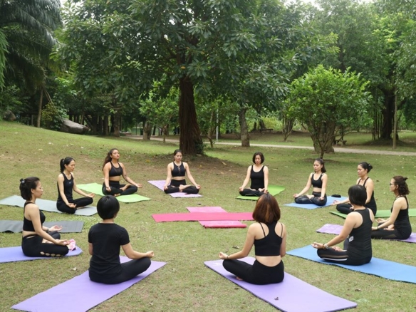 Phong-tap-Yoga-Viet-Nam-Yoga-Center-Le-Loi-Ha-Dong (2)