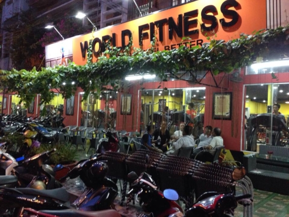 Phong-tap-gym-World-Fitness (1)
