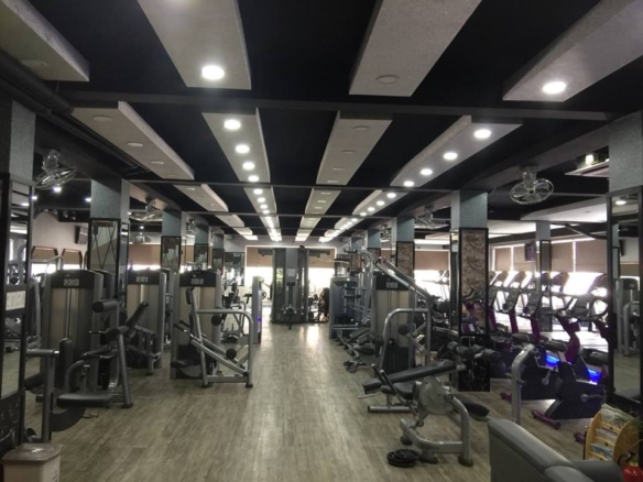 Phòng tập Dũng Gym Lê Văn Sĩ, Quận 11