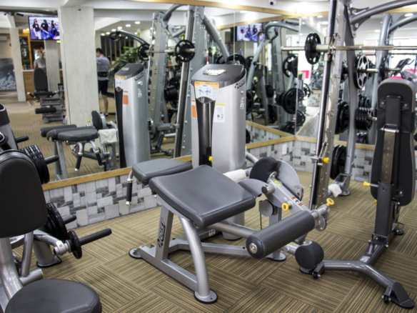 phong-tap-dung-gym-le-van-sy-phu-nhuan (47)